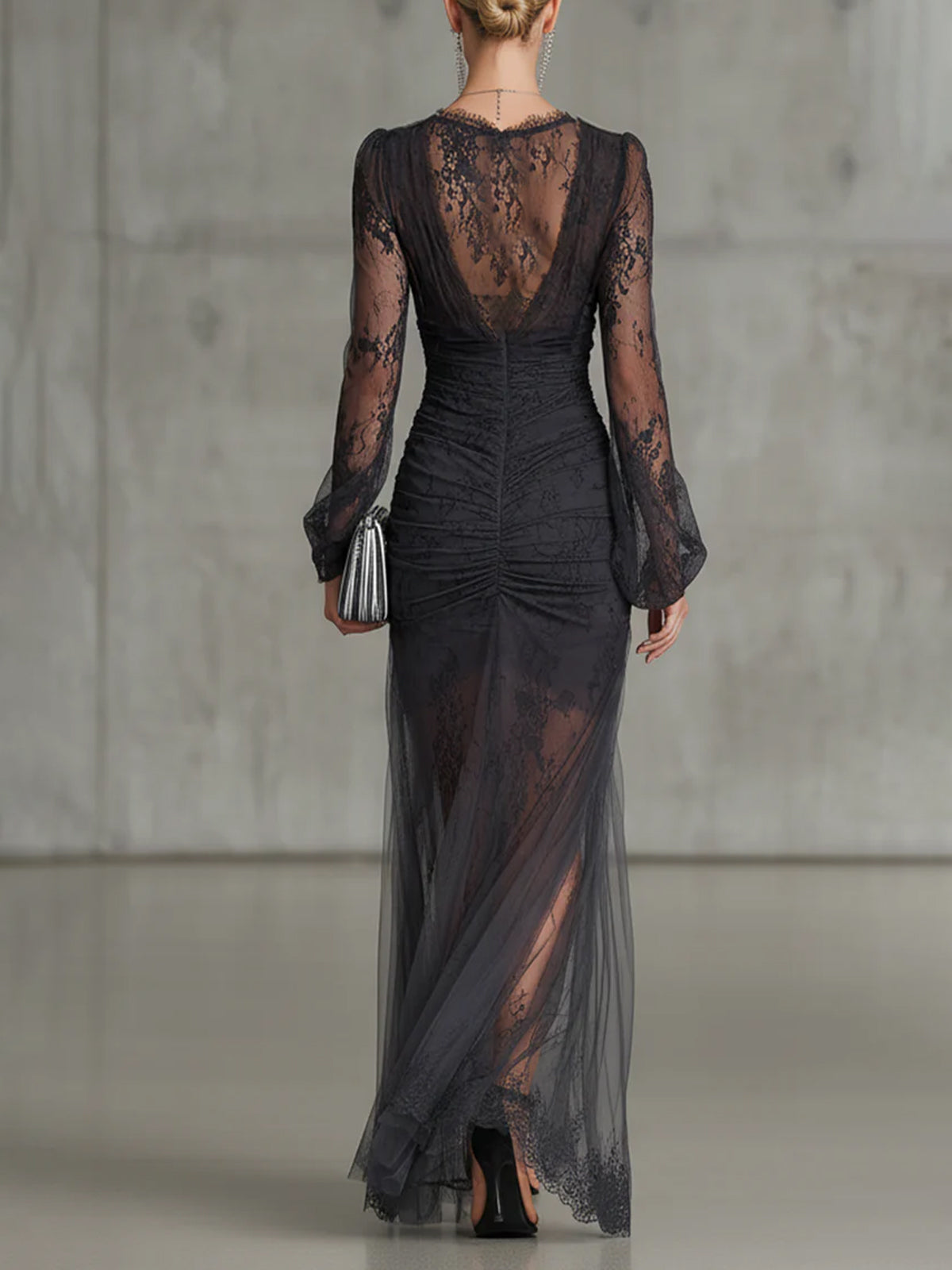 Vestido Quintana | Vestido Largo Negro con Escote en V y Abertura