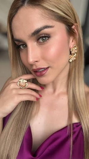 Nuria F.